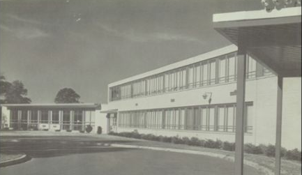 dyer-central dyer central high school front entrance